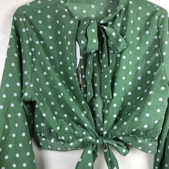 NWT Boohoo Petite High Neck Tie Back Spot Blouse - Picture 4 of 6